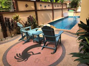 Bazén v ubytování Luxury Pool Villa by Golf Courses & Elephant Sanctuary nebo v jeho okolí