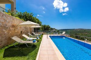 Πισίνα στο ή κοντά στο Kampos Villas