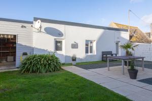 Zahrada ubytování Maison de pêcheur 300m de la mer