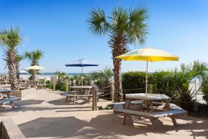 Gallery image of Sands Ocean Club in Myrtle Beach