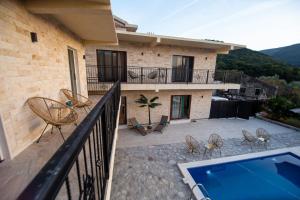 Gallery image of Stone Villa with pool Montenegro Star in Kaluđerac