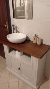 A bathroom at Il Fante di Picche