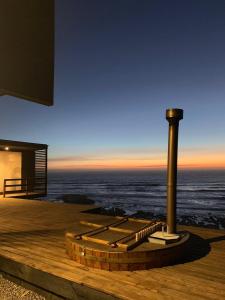 un edificio con vista al mar en Preciosa casa en matanzas, la Vega de pupuya, en Boca Pupuya