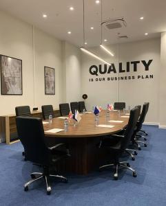 Konferenční prostory v ubytování Orbi City - Luxury Hotel - Sea View