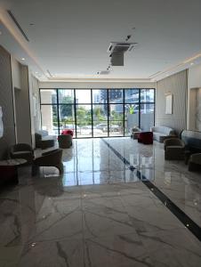Posezení v ubytování Orbi City - Luxury Hotel - Sea View