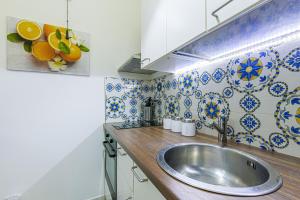 Η κουζίνα ή μικρή κουζίνα στο Home4Apartment 2, Salerno cathedral area