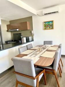 Kuchyň nebo kuchyňský kout v ubytování Skyline Suite in Polanco Best Location Fast Wifi