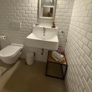 Koupelna v ubytování Chambre d'hôtes avec salle de bain privée chez Martine