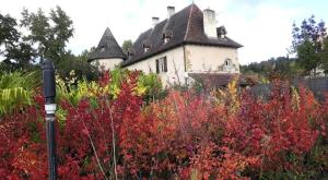 Κήπος έξω από το Gîte de France Gîte de la pépinière de chapi 2 épis - Gîte de France 4 personnes MAE-4631