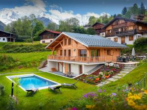 Πισίνα στο ή κοντά στο Chalet Etoile Nordique - OVO Network