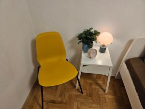 Posezení v ubytování Downtown Gem Rooms