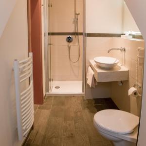 Koupelna v ubytování Hotel Schwarzes Ross