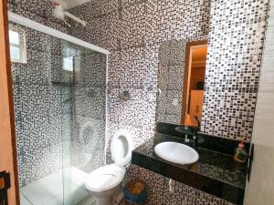 Ένα μπάνιο στο Pousada Oliveira Mucugê