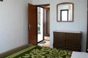 Postel nebo postele na pokoji v ubytování Apartment Sucuraj 136b