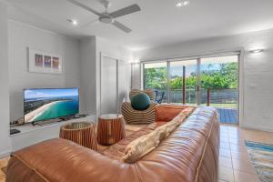 Μια τηλεόραση ή/και κέντρο ψυχαγωγίας στο Softlanding