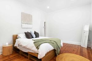 Gallery image of Bobby's Beachside Bungalow in Grange in Grange