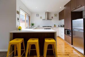 Una cocina o kitchenette en SaltAir on Altair