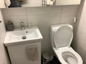 Bagno di Chambre spacieuse, lumineuse et reposante