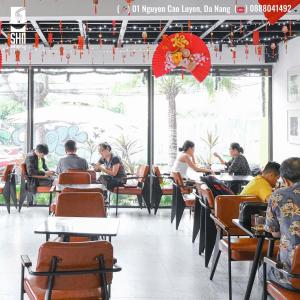 Επισκέπτες που μένουν στο M92 Boutique Da Nang Beach Hotel