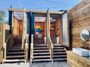 大圣科勒姆Lakeside Glamping Firecrest的相册照片