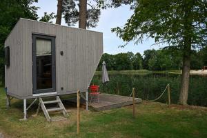 Zahrada ubytování Sleep Space 1 - Green Tiny Spot Friesland