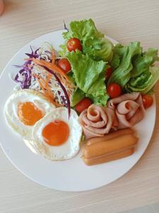 Jídlo v hotelu nebo okolí