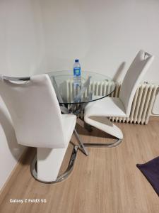 Posezení v ubytování Chambre privée chez l'habitant