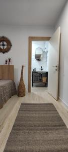 Postel nebo postele na pokoji v ubytování Leaf apartment