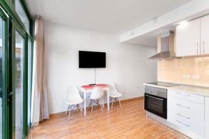 Dapur atau dapur kecil di Apartamento Yumbo Dunas