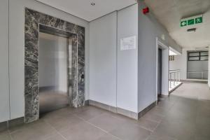 Gambar di galeri bagi Umhlanga Rox - 2 Bedroom apartment with sea view di Durban