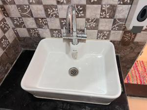 Fotografie z fotogalerie ubytování Aksheta hotels Ayodhya Airport Road v destinaci Ayodhya + 11 fotografií