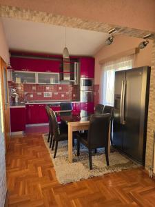 Fotografie z fotogalerie ubytování UnaTea Suites v destinaci Bar + 11 fotografií