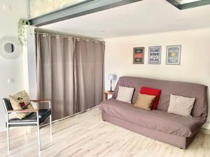 Ảnh trong thư viện ảnh của Cozy studio house with private terrace in Cascais ở Alcabideche