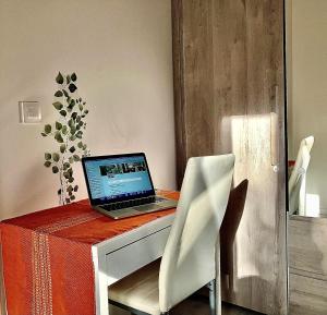 Gallery image of Sapins Hotel Le Raincy Maison 5 pers in Le Raincy