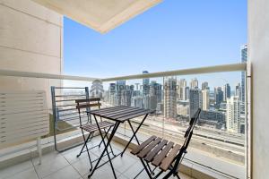 Balkón nebo terasa v ubytování High-floor 2BR at Palladium, JLT - Near Metro
