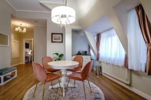 Posedenie v ubytovaní Hotel Książ