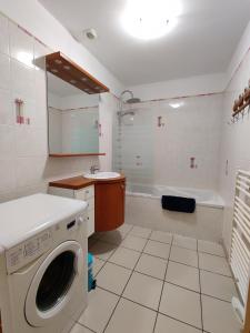 Gallery image of Camping et Gîte La Garenne de moncourt baie somme in Rue