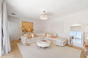 Posezení v ubytování Waterfront luxe- a Hobart oasis