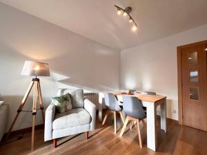 Posezení v ubytování Apartament Escapat Sort - L'Amfitriona + 18 fotografií
