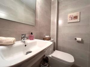 Koupelna v ubytování Apartament Escapat Sort - L'Amfitriona