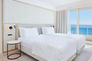 Postel nebo postele na pokoji v ubytování Le Meridien Lav Split