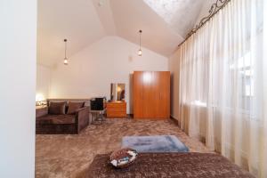 Istumisnurk majutusasutuses Visota 1880 Hotel Tsaghkadzor