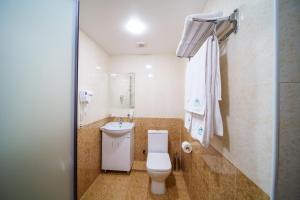 Vannituba majutusasutuses Visota 1880 Hotel Tsaghkadzor