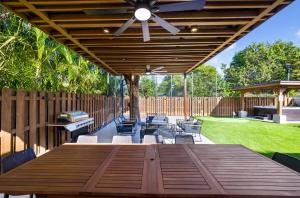 Imagen de la galería de New Design Dist Gem Pool,HotTub,Minigolf,Nespresso, en Miami