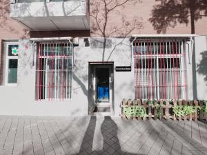 Fasada lub wejście do obiektu Hostel Las Rosas