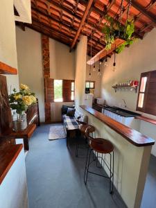 Reserva do Bosque Hospedaria e Natureza的厨房或小厨房