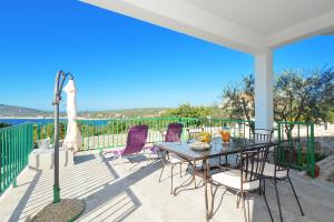 Balkón nebo terasa v ubytování Holiday Home Paradiso