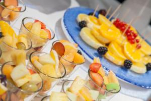 Comida no hotel ou em algum lugar perto