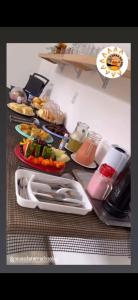 Comida no hotel ou em algum lugar perto