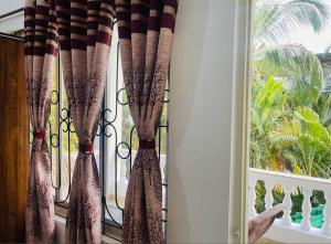 Rõdu või terrass majutusasutuses The Bodhi Tree Resort
